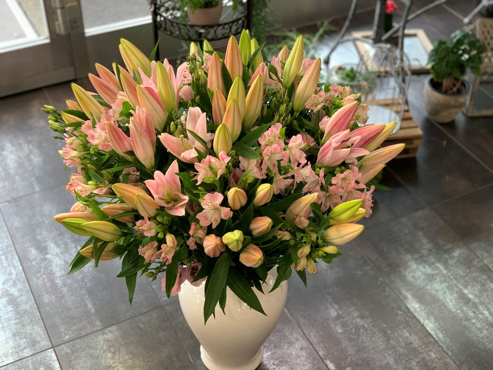 Bouquet de 20 Lys , Alstromeria et Lisianthus N° 41